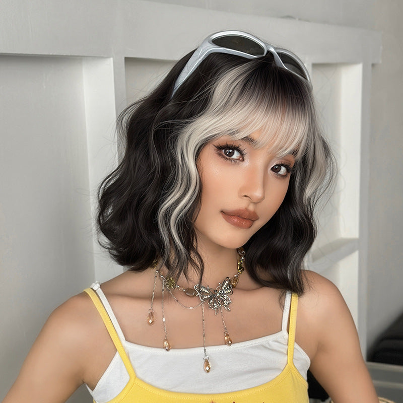 [D-166-3] Silver Gray and White Highlight 35 cm Short Curly Wig